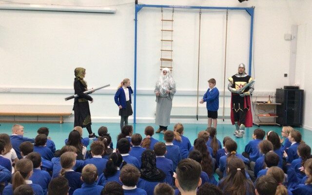 abee5bb4-c3e0-40de-809d-93ee9233234f