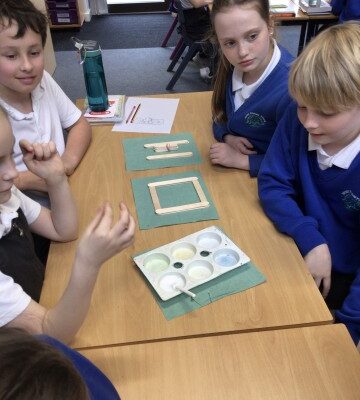 e52bfb8f-7995-43a3-be2b-43598abf0602